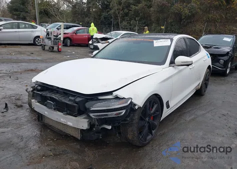 2022 Genesis G70 3.3T z USA, uszkodzony, nr VIN KMTG54TE7NU091767